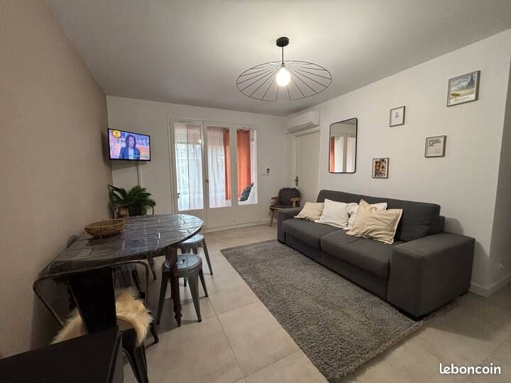 Appartement 2 pièces 39 m² · à Saint-Cyr-sur-Mer · 39 m² · 1 050 €/mois