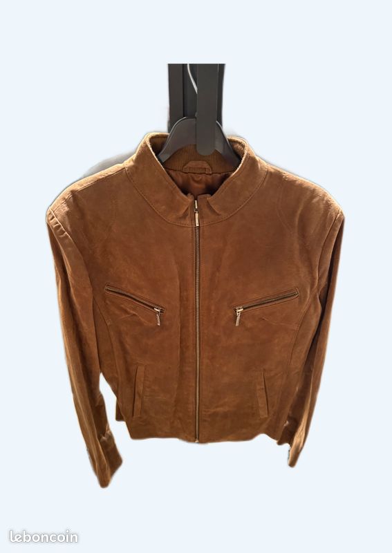 Veste femme en croûte de cuir marron sans col Vêtements