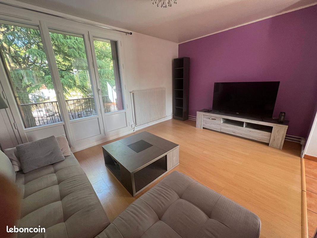 Appartement a louer sainte-genevieve-des-bois - 4 pièce(s) - 65 m2 - Surfyn