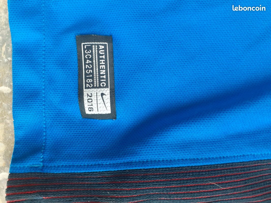 Maillot De Football Sandar IL Saison 2016 - Taille M - Adidas - Occasion Très Bon état (quelques Pulls)