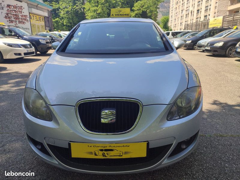 Seat LEON 2.0 TDI140 STYLANCE (image 33)