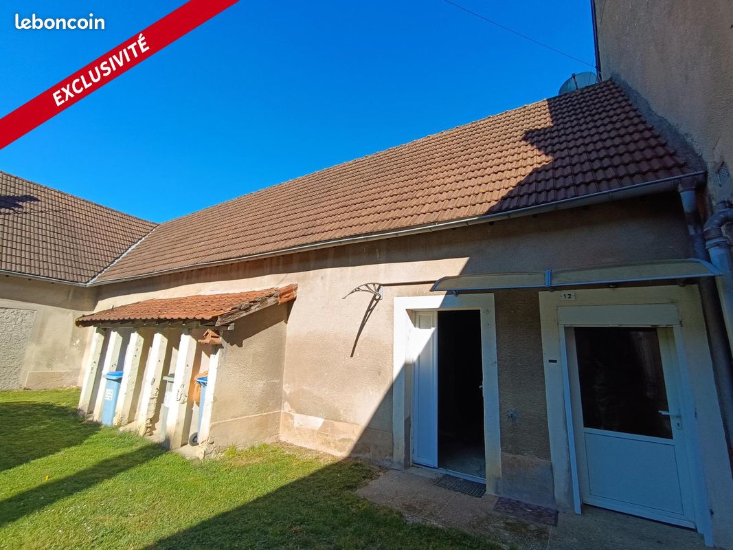 Parking/box DAMPARIS · 18 000 €