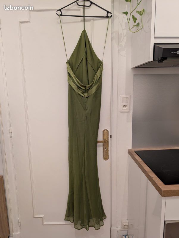 Robe ASOS DESIGN Robe longue dos nu avec bande en satin vert