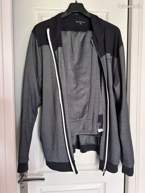 Jogging homme (image 2)