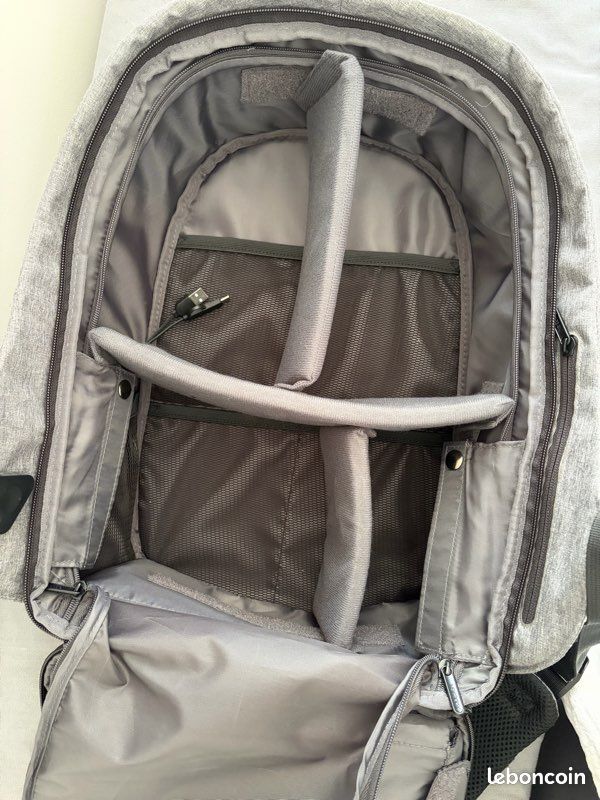 Sac à dos antivol USB XDDesign Bobby Hero XL 17 Madagascar