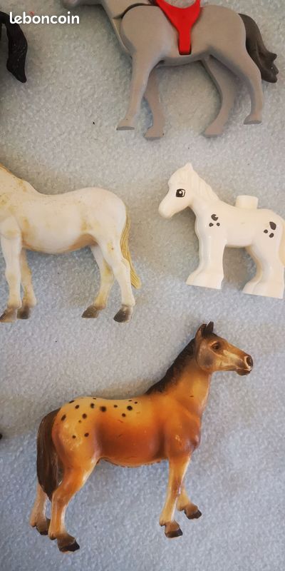 Figurines de petits chevaux (image 5)