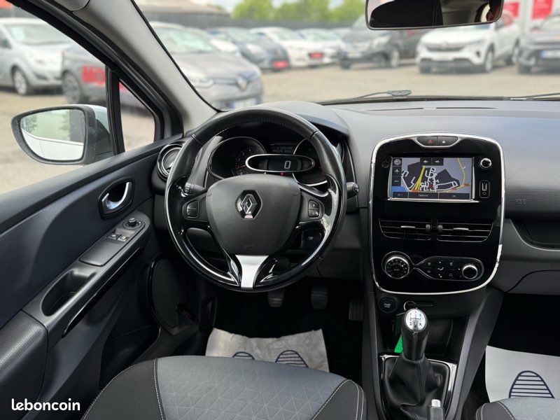 RENAULT Clio IV Estate 1.5 DCi 90 cv (image 5)