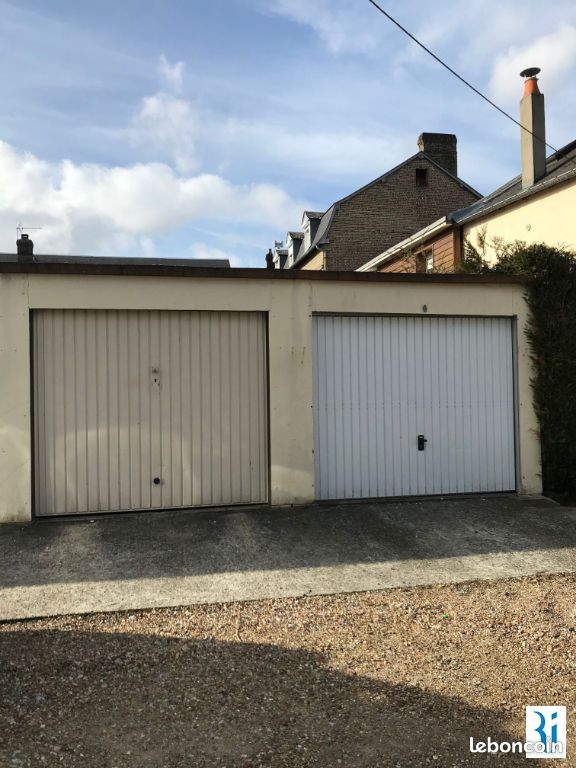 Parking/box CAUDEBEC LES ELBEUF · à Caudebec-lès-Elbeuf · 80 €/mois