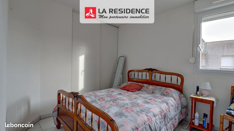 https://img.leboncoin.fr/api/v1/lbcpb1/images/ba/12/96/ba12966bc390753b833d47901b8e224551bc49ef.jpg?rule=ad-image
