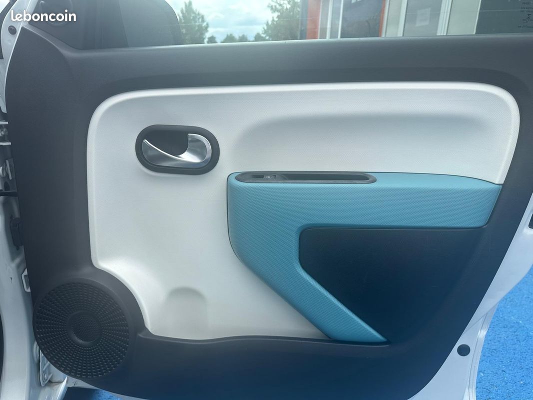 Renault TWINGO III Renault TWINGO III Zen 1.0 SCe 70 eco 2 life (image 15)