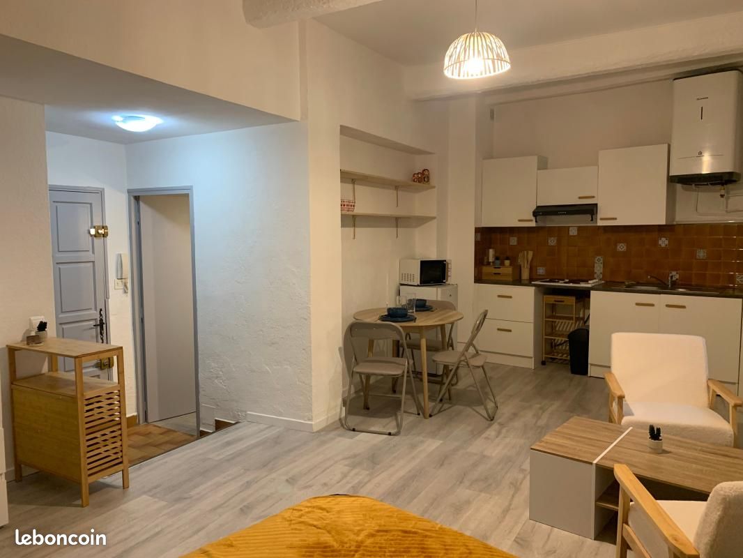 Appartement 1 pièce 27 m² · à Nîmes · 27 m² · 490 €/mois