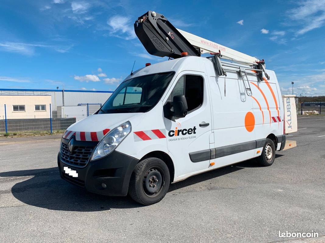 Toutes pieces RENAULT MASTER III 2.3 DCI 135 cv Nacelle élévatrice KLUBB 32 ANNEE 2019 LIVRAISON POSSIBLE dans toute la France (image 1)