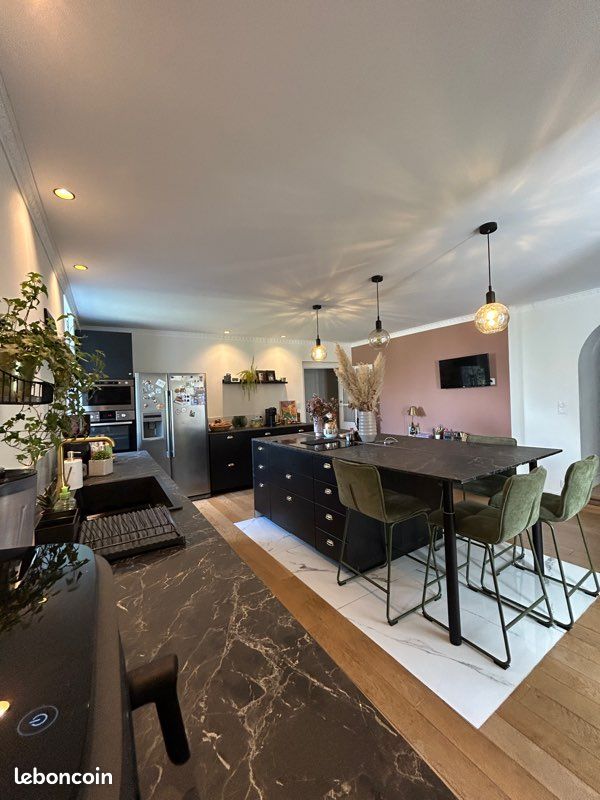 Maison 5 pièces 170 m² · à Niort · 170 m² · 349 000 €