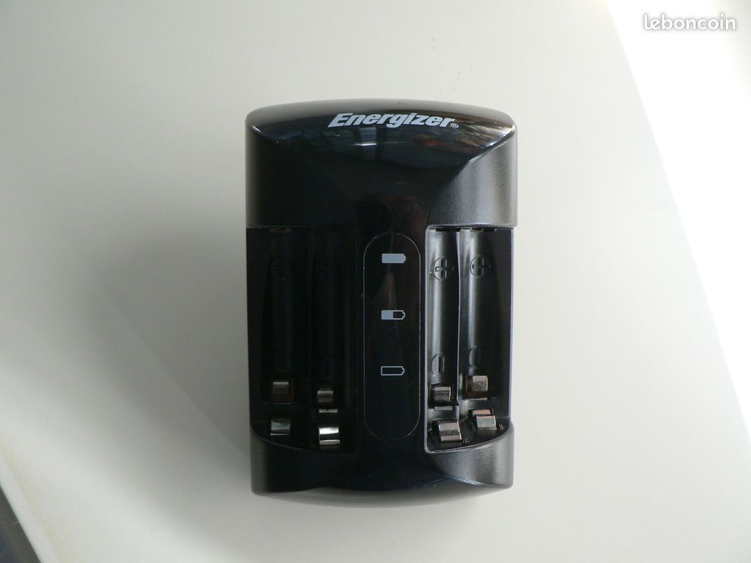 DOUBLE CHARGEUR PILES 1,5v ENERGIZER Model CHPRO EU , pour piles 2 fois AA et 2 fois AAA (image 6)