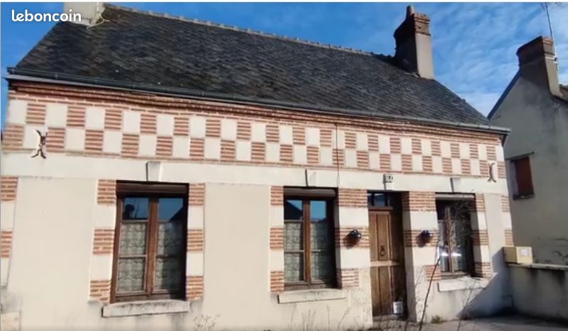 Maison 6 pièces 148 m² · à Romorantin-Lanthenay · 148 m² · 90 000 €