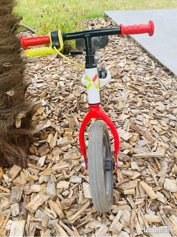 Leboncoin Velo Thaon Les Vosges B Twin Velo Draisienne Enfant - Main Image