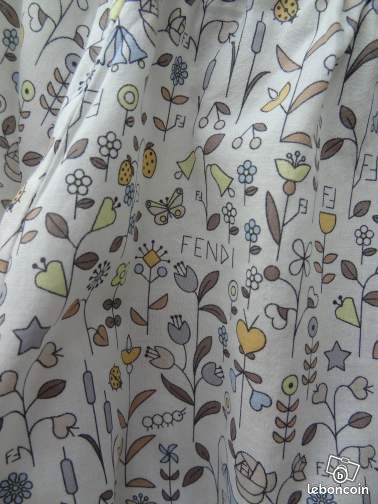Blouse Fendi Véritable 8/10 ans (image 2)