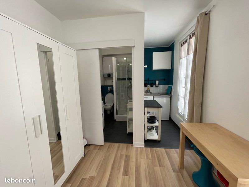 Appartement 1 pièce 17 m² · à Paris · 17 m² · 650 €/mois