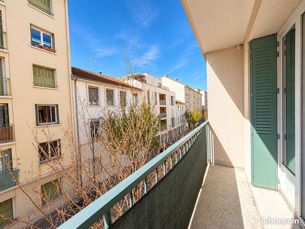 Appartement 3 pièces 62 m² · à Villeurbanne · 62 m² · 240 000 €