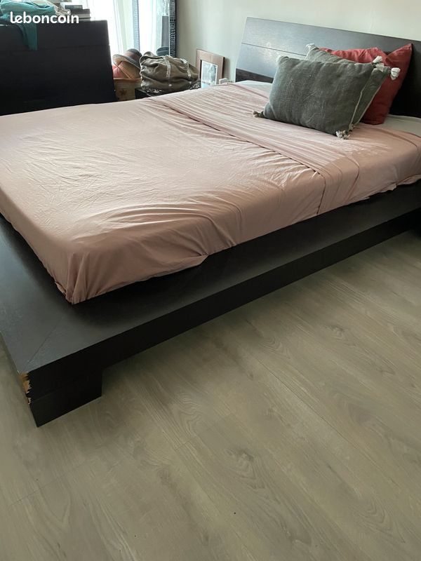 Déménagement : Vends structure de lit en vrai bois wenge (image 2)