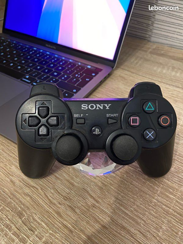 Sony Manette Playstation 3 - Dualshock 3 Double Vibration sans fil Fiche Technique et Prix au
