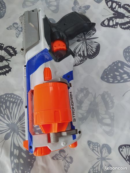 Nerf Elite Strongrarm (image 2)