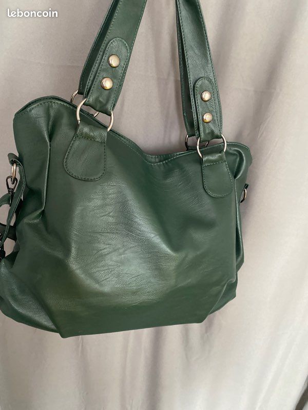 Sac Croco Sac Vert Sapin Cuir SAC ADÈLE CROCO VERT SAPIN