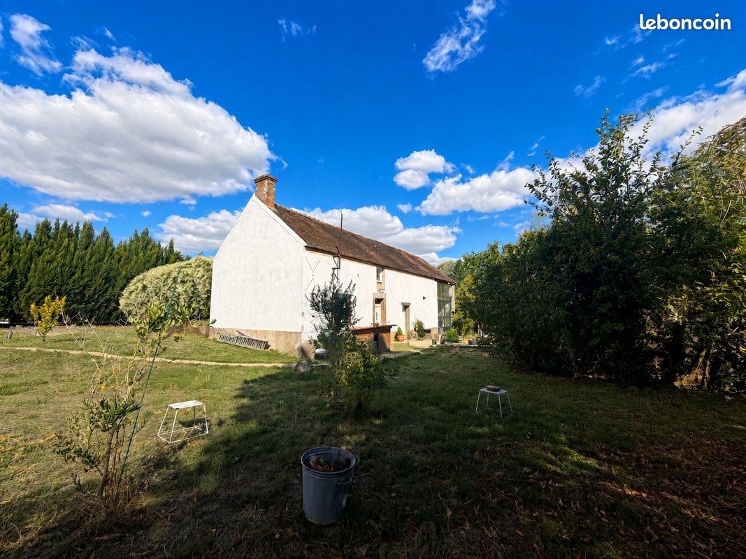 Maison 4 pièces 127 m² · à Nargis · 127 m² · 175 000 €
