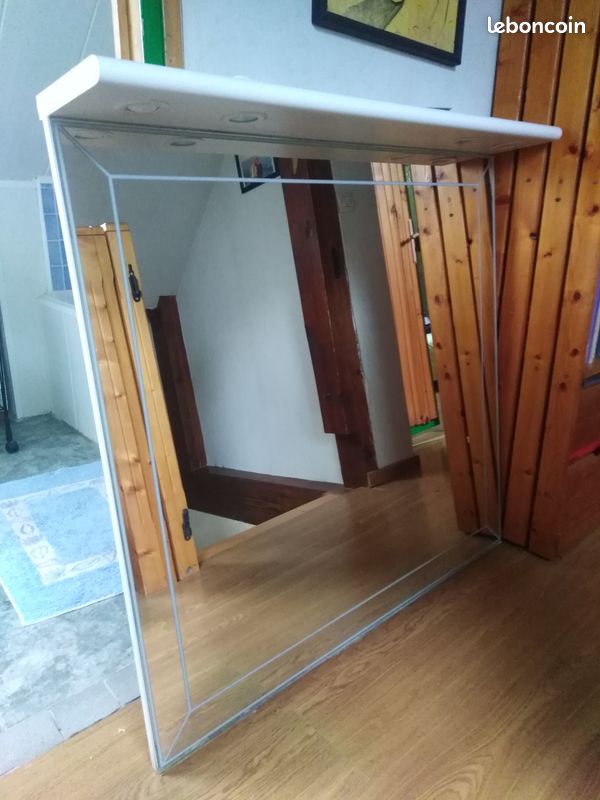 Miroir avec éclair age pour salle de bains (image 1)