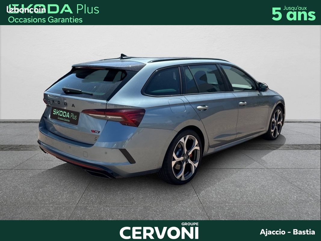 SKODA Octavia Combi 2.0 TFSI 265 ch DSG7 RS (image 5)