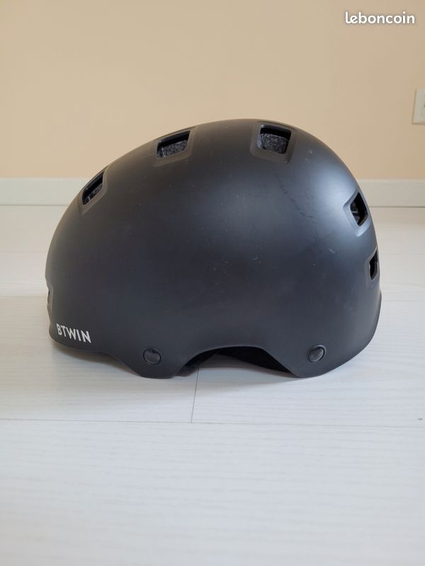 Casque de vélo rond noir Btwin taille M (image 1)