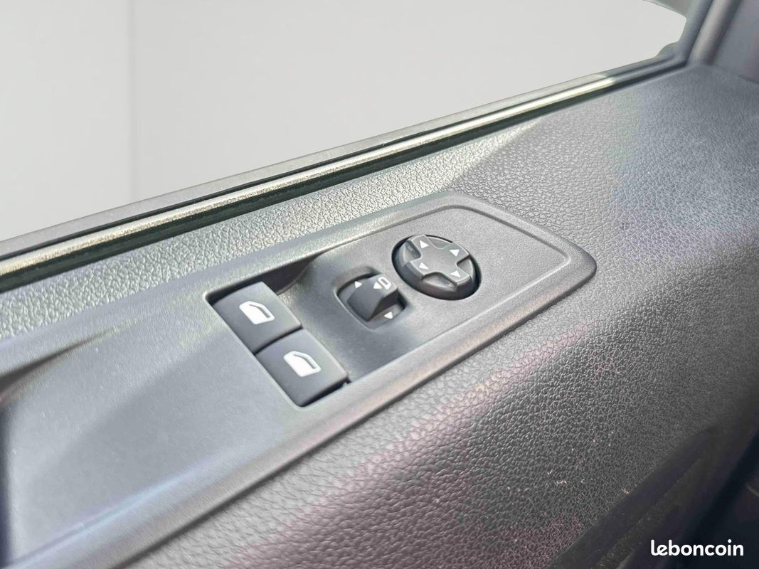 Peugeot Expert Fg XL 1.5 BlueHDi 120ch S&S Pack Premium Connect / 20750 HT / CAMERA / MODUWORK (image 18)