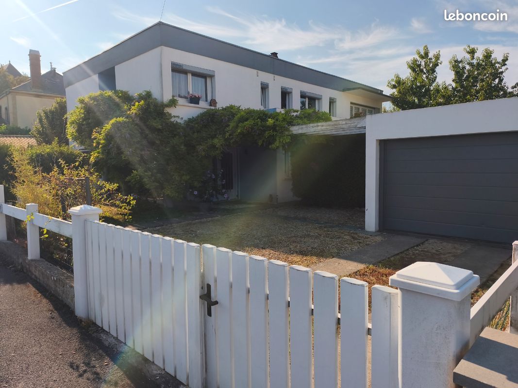 Maison 6 pièces 108 m² · à Stenay · 108 m² · 239 000 €