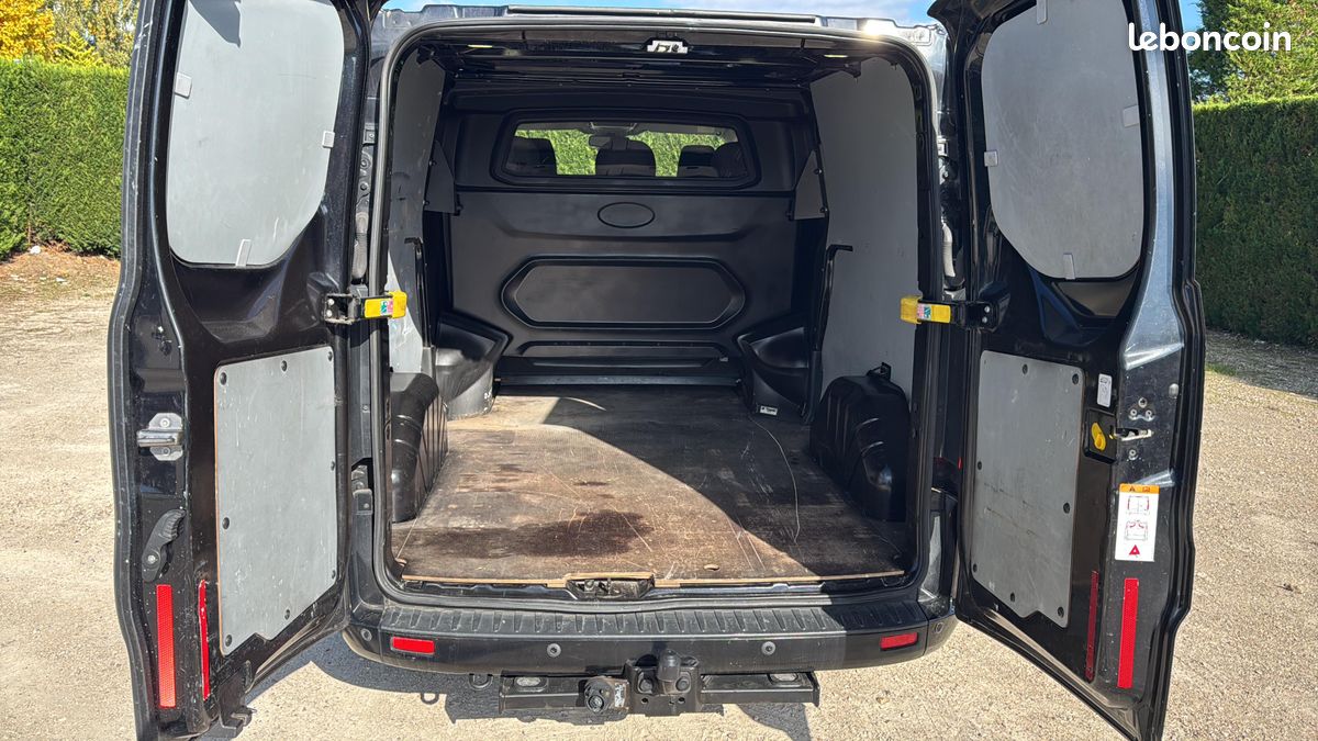 Ford transit custom TDCI L2H1 155 ch places gps Utilitaires