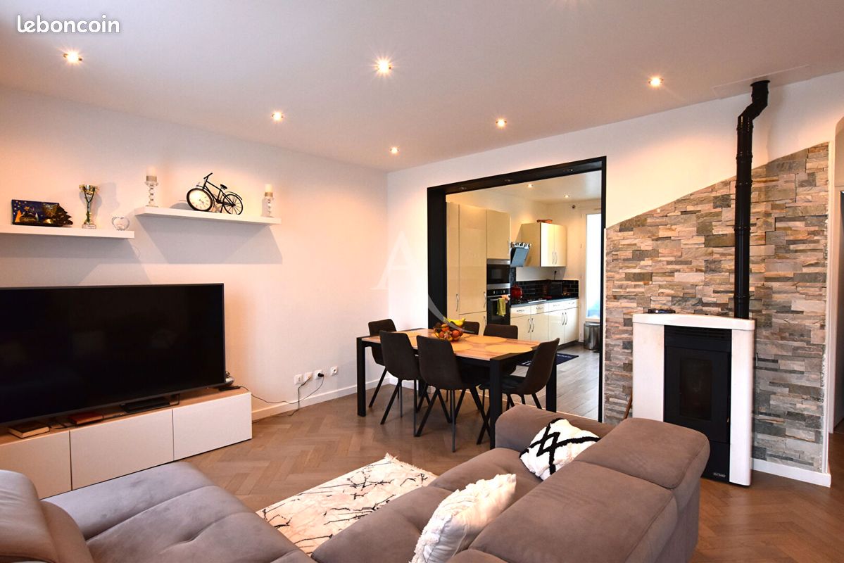 Maison 4 pièces 64 m² · à Combs-la-Ville · 64 m² · 235 000 €