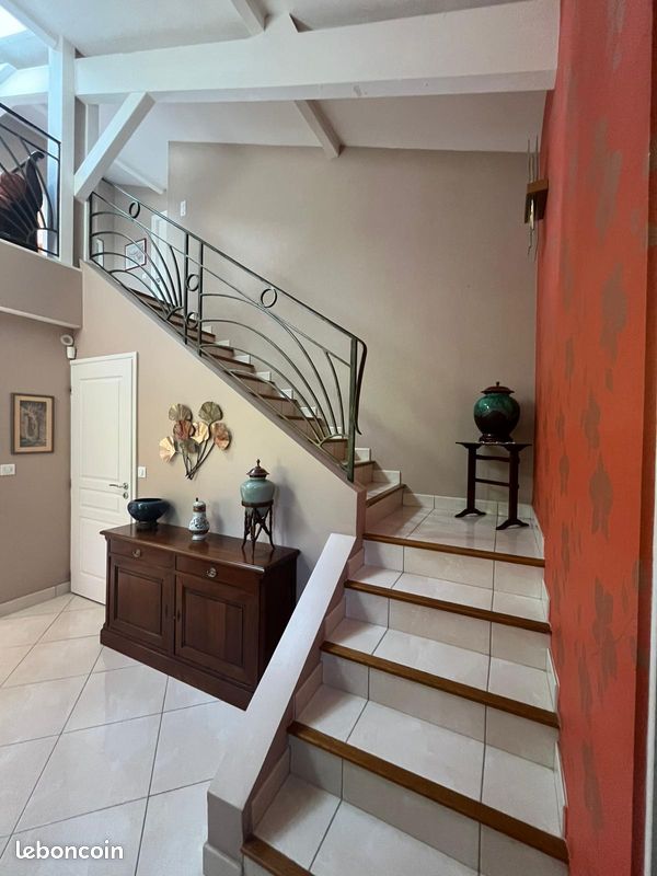 Maison 150m2 hauteurs Bayonne, 3 chambres, terrasse et vue Pyrénées (image 10)