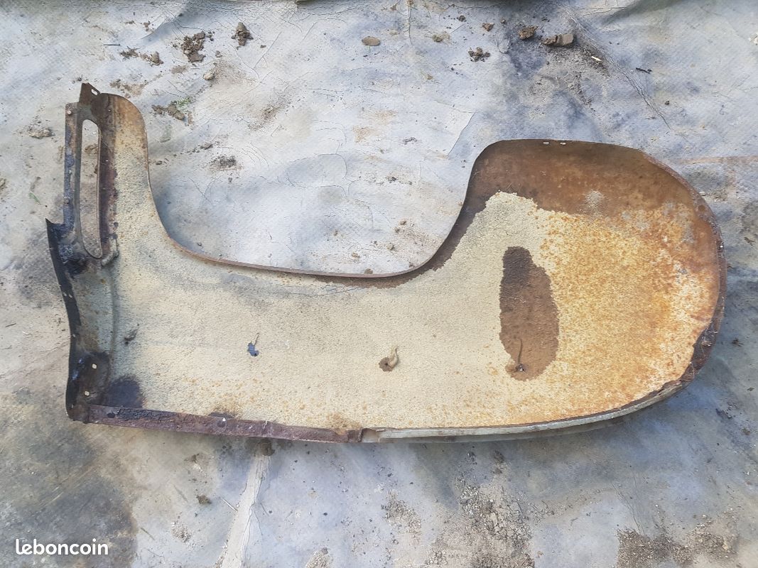 Aile arrière gauche Renault Dauphine Ondine (image 3)