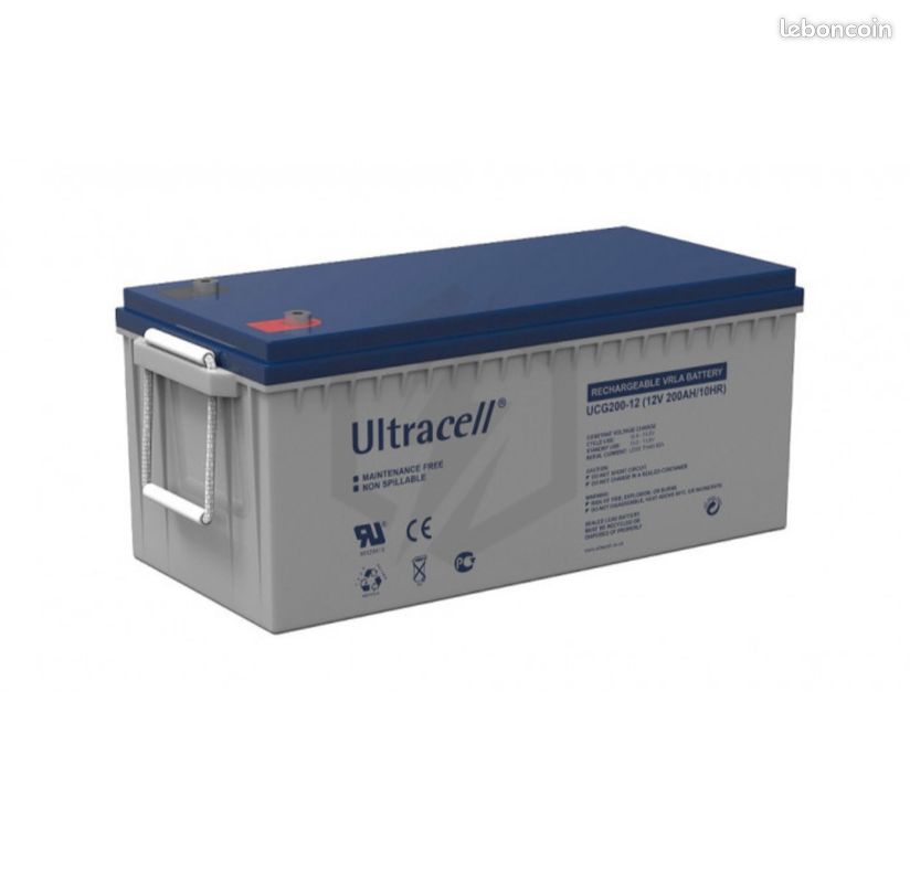 Batteries GEL Ultracell 12V 200Ah neuves (image 1)