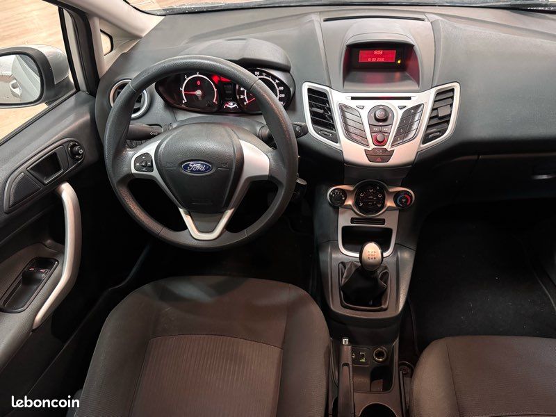 Ford FIESTA 1.4 TDCI 70 TREND PACK (image 3)