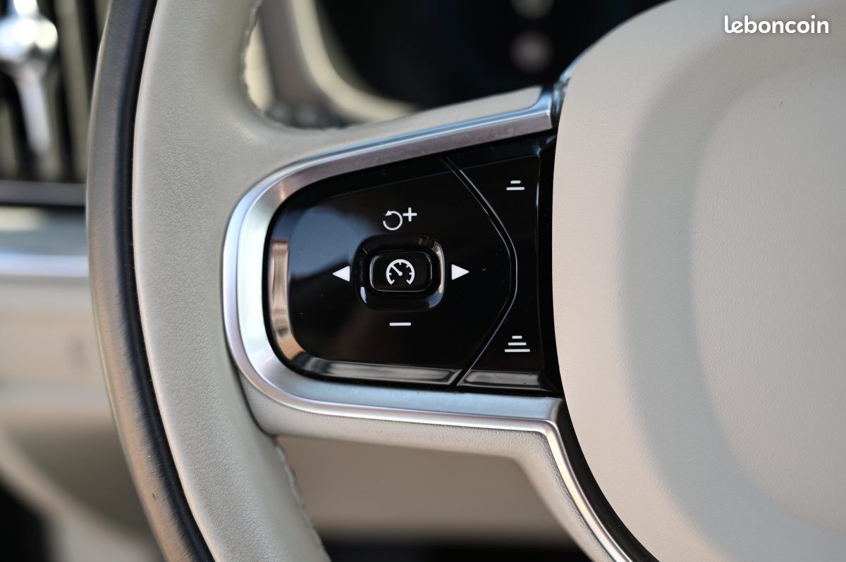Volvo s60 t6 awd 253+145ch ultimate style chrome plug-in-hybrid 04/2024 tva recuperable (image 13)