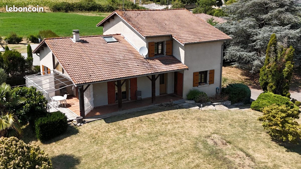 Maison 6 pièces 160 m² · à Génissieux · 160 m² · 320 000 €