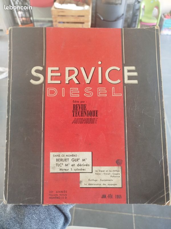 Revue technique Berliet (image 1)