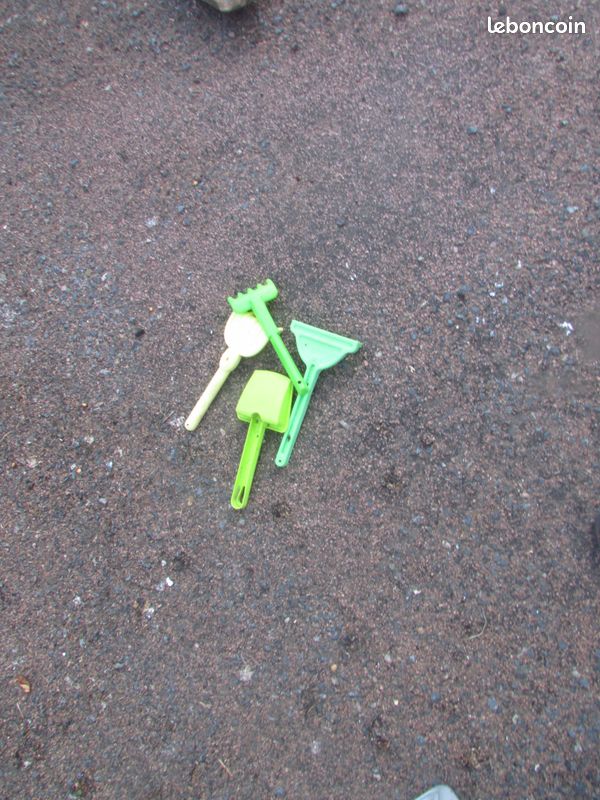 Lot de jeux enfant exterieur (image 8)