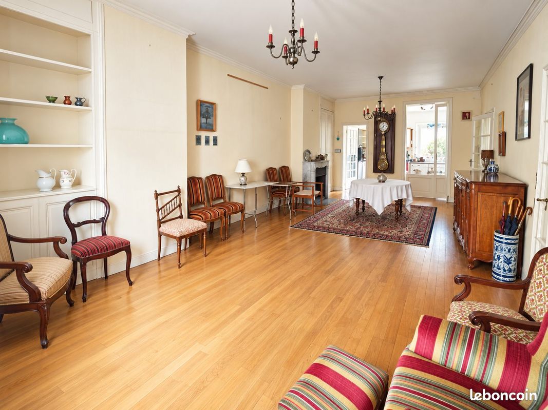 Maison 7 pièces 150 m² · à Tours · 150 m² · 472 500 €