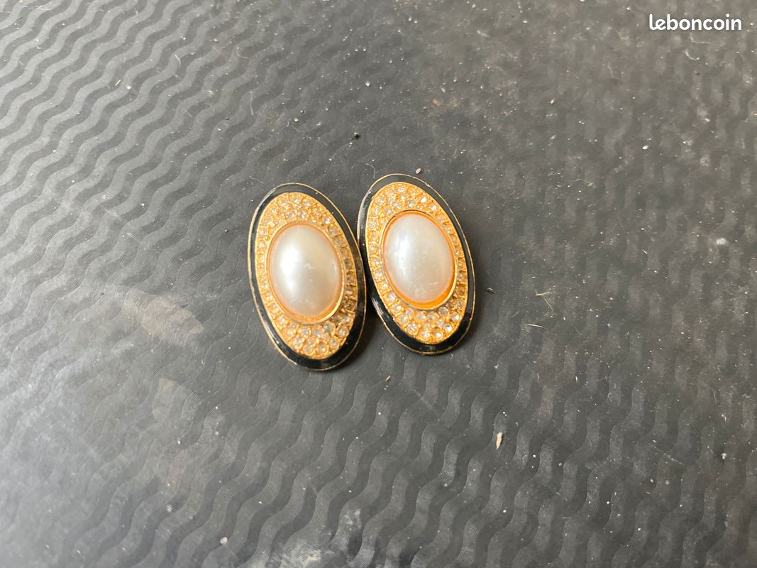 Paire De Clips D'oreilles Vintage - Occasion