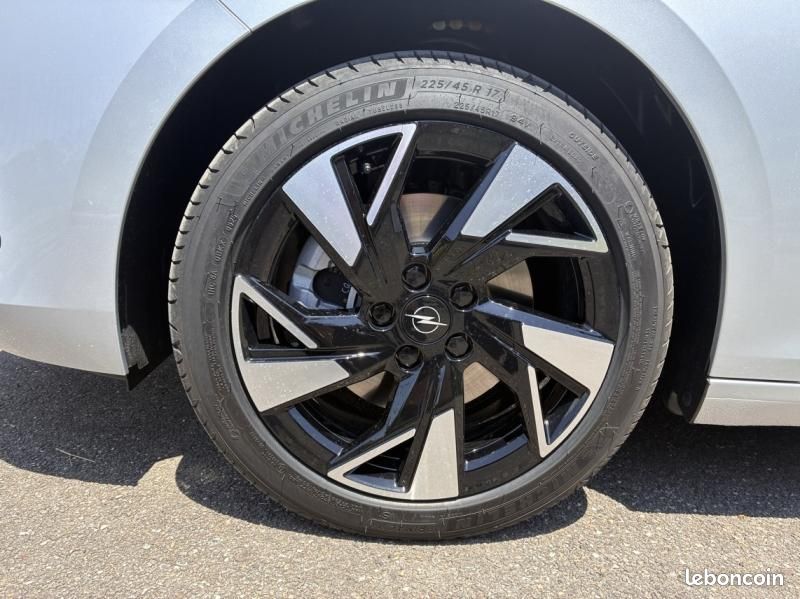 Opel Astra 1.2 Turbo Hybrid 136ch GS e-DCT 6 (image 20)