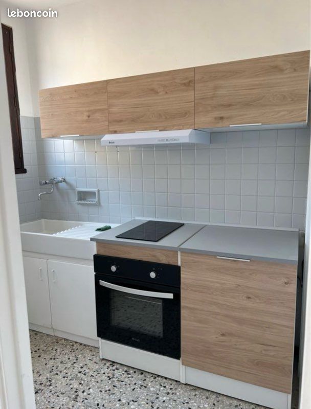 Appartement 2 pièces 40 m² · à Lézignan-Corbières · 40 m² · 550 €/mois