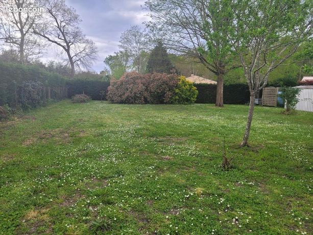 Terrain 790 m² Lignan De Bordeaux