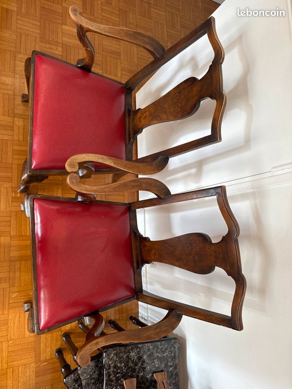 Chaises anciennes en bois (image 5)