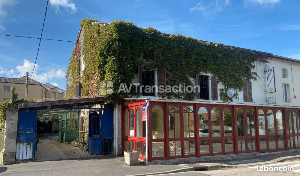 Maison 15 pièces 270 m² · à Vaucouleurs · 270 m² · 149 000 €